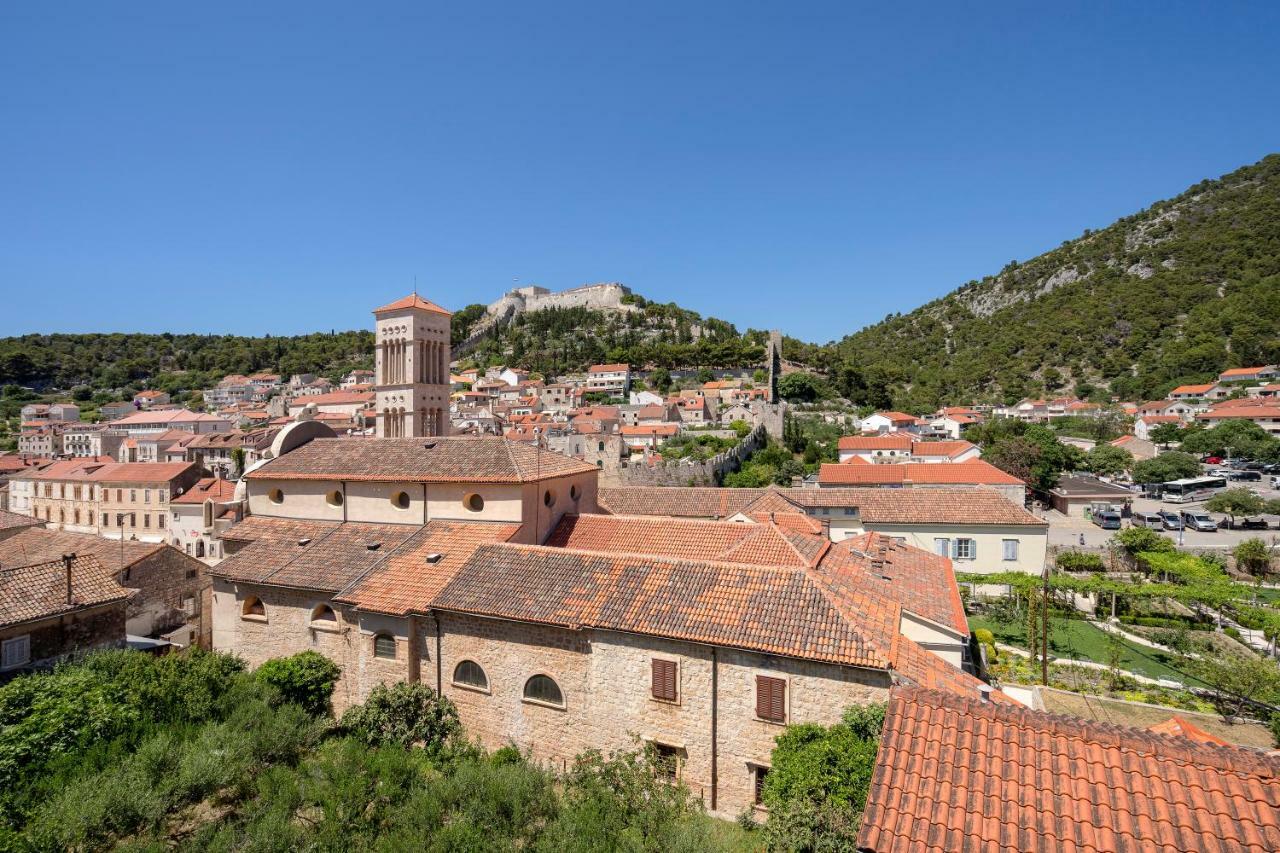 Velada Center Apartment Hvar Town Exterior photo